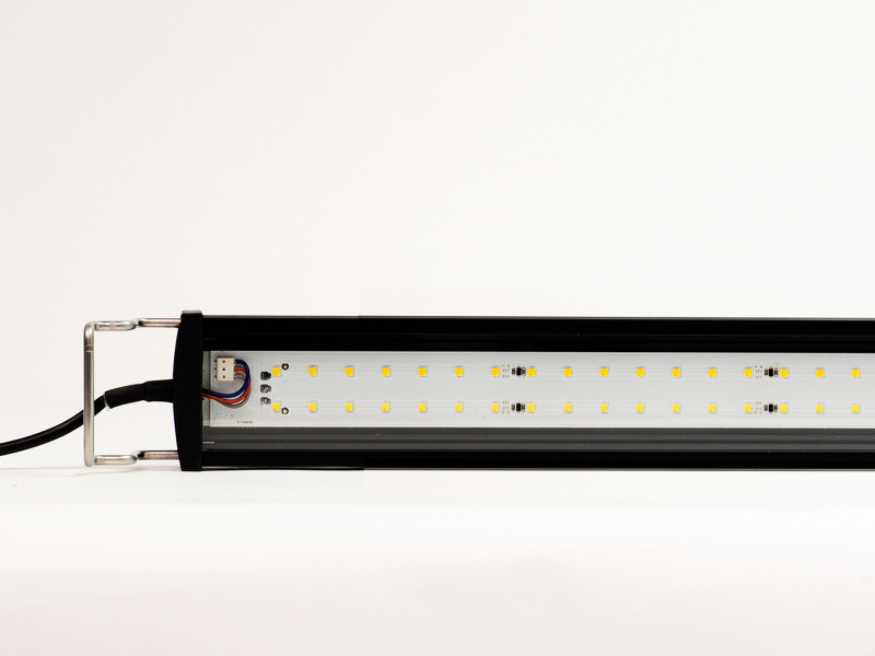 Dennerle Trocal Led 5500K° per dolce 36W 68-85cm