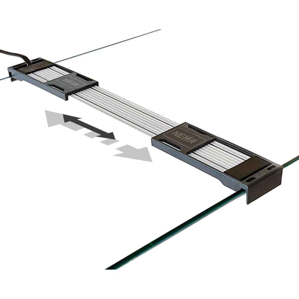 Newa Led Slim Daylight 278 Lampada estensibile per acquari da 295-365mm 6200K° 3.9W